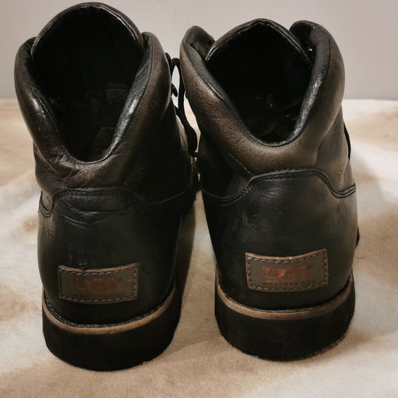 UGG boots - Picture 5 of 10